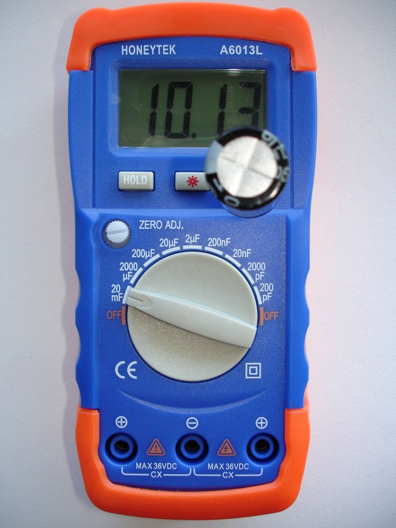 Измеритель емкости конденсаторов 060 (конструктор)