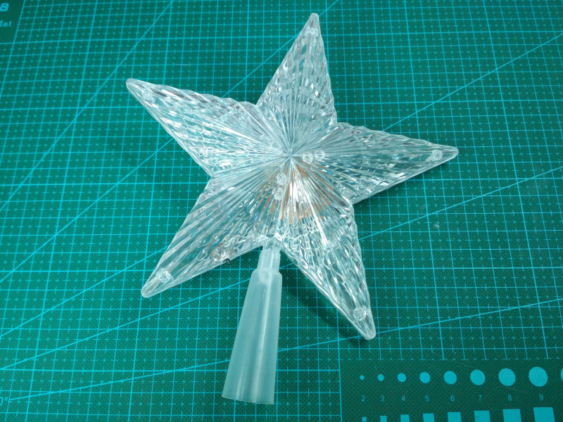 1. Объемная звезда на елку из бумаги