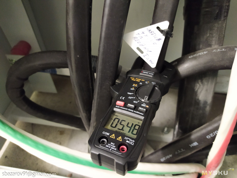  токовые клещи Aneng ST209 с возможностью измерять сечения до .